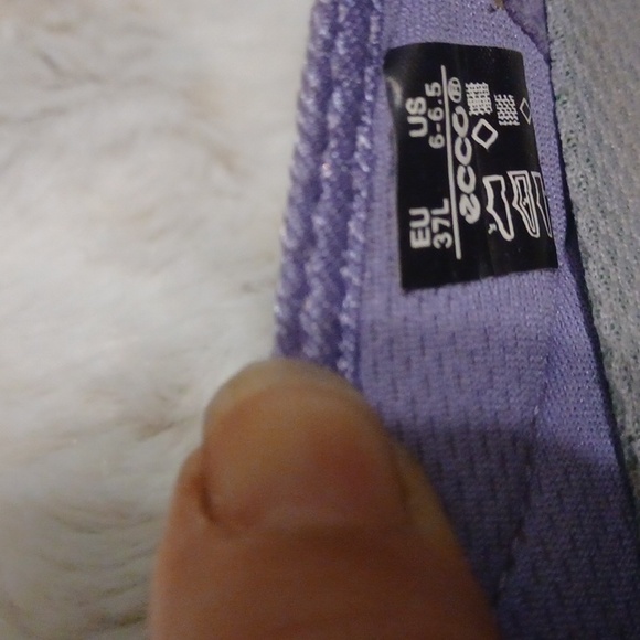 Ecco tennis shoes in lavender, grey mesh and dark grey straps & accent. #19 - Picture 3 of 3